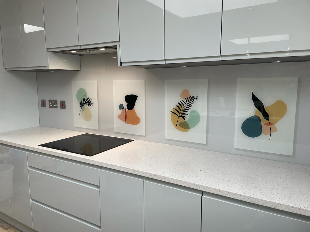 Glass Splashbacks in Kent, London, Surrey, Essex, Hertfordshire, The